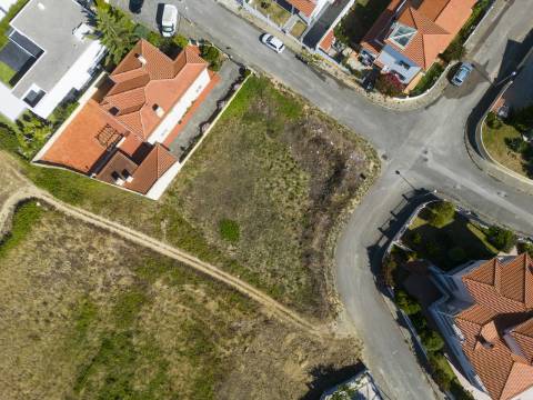 TERRENO NO OUTEIRINHO - ERICEIRA