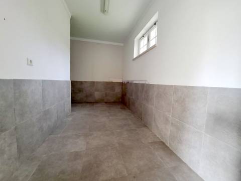 Moradia T4 usada no Ramalhal