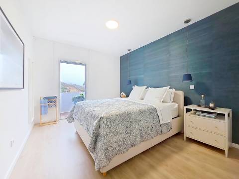 Apartamento T4 duplex, com vista de Mar, Ericeira