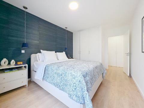 Apartamento T4 duplex, com vista de Mar, Ericeira