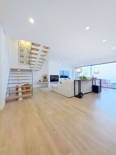 Apartamento T4 duplex, com vista de Mar, Ericeira