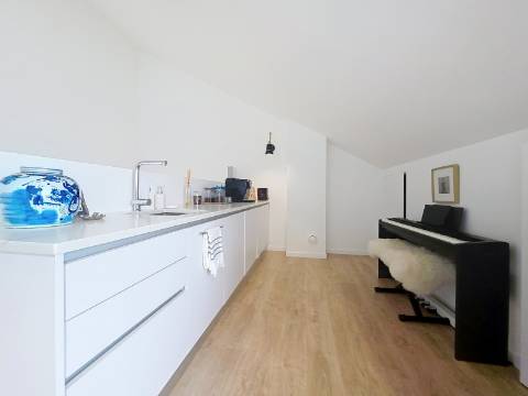 Apartamento T4 duplex, com vista de Mar, Ericeira