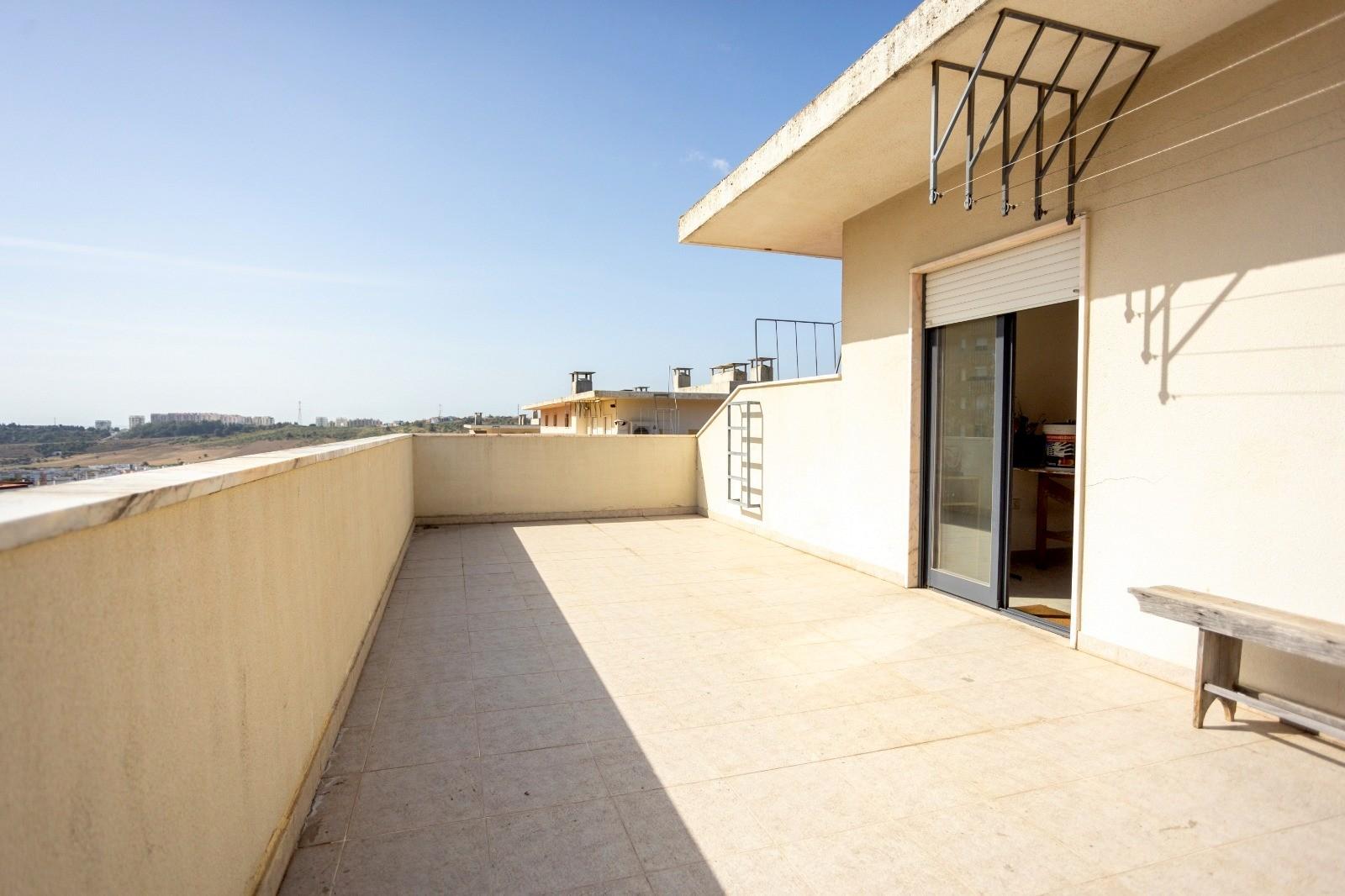 Apartamento T2 Usado em Vialonga