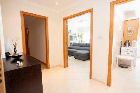 Apartamento T2 Usado em Vialonga