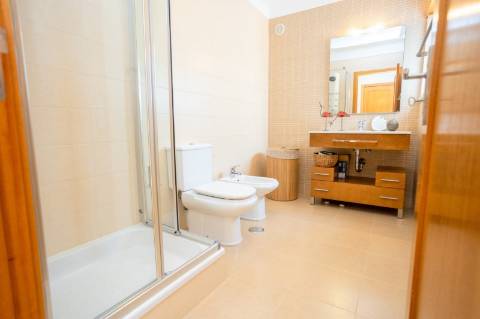 Apartamento T2 Usado em Vialonga