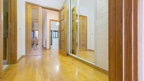 Apartamento T2 para arrendar -Malveira