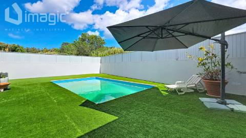 MORADIA T5 com piscina em SANTO ISIDORO, MAFRA