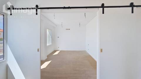 Moradia T4 nova de Design moderno, em Mafra.