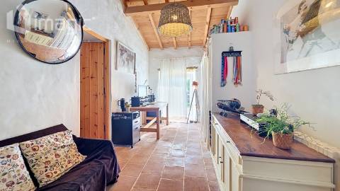 Moradia T5 Térrea, Rústica em Mafra inserida num terreno com 5,331m2.