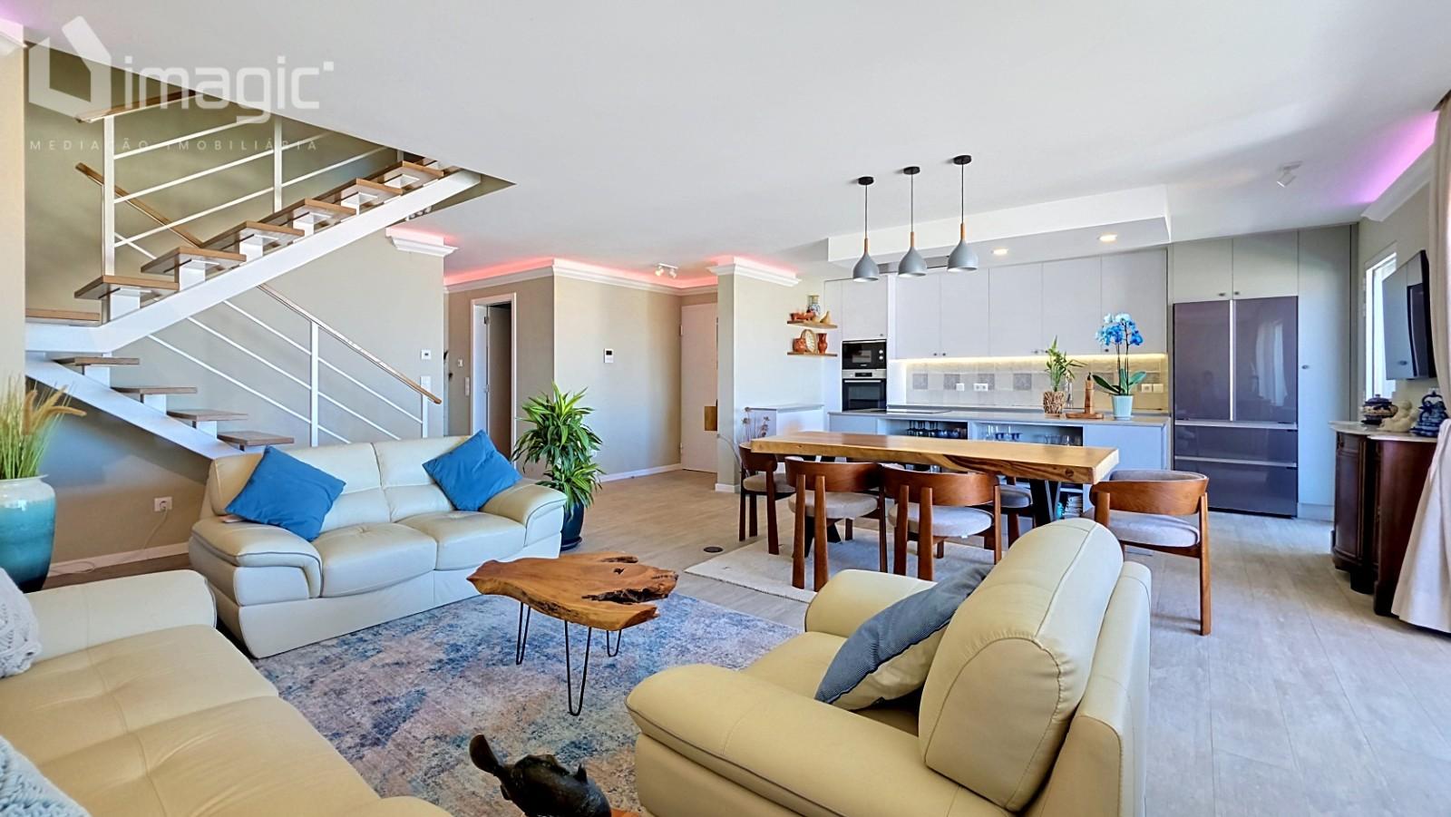 APARTAMENTO T4 DUPLEX - VISTA DE MAR, ERICEIRA CENTRO