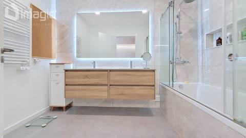 APARTAMENTO T4 DUPLEX - VISTA DE MAR, ERICEIRA CENTRO