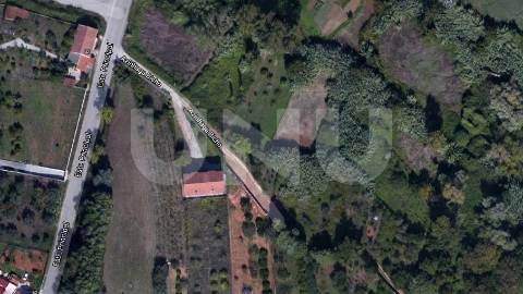 Terreno com projeto de arquitetura, em Cernache, Coimbra.