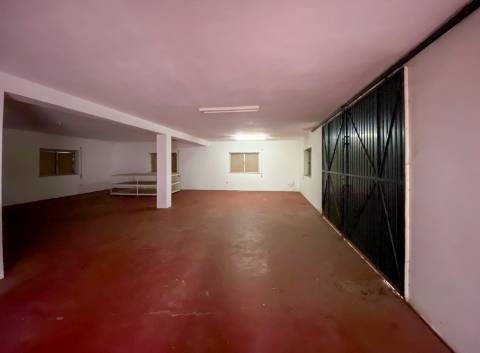 Moradia T3, em Almalaguês