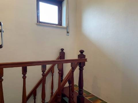 Moradia T3, em Almalaguês