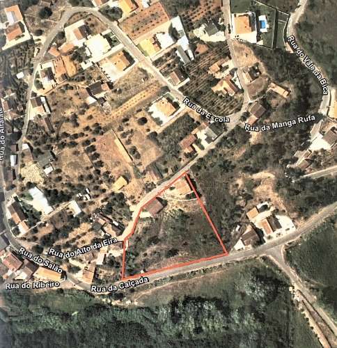 Moradia T3, em Almalaguês