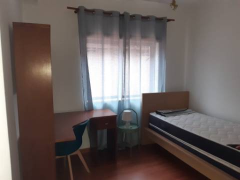 Oportunidade de Investimento em S. Martinho do Bispo, Coimbra