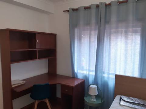 Oportunidade de Investimento em S. Martinho do Bispo, Coimbra