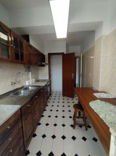 Arrenda-se Apartamento T3 mobilado junto à Solum, Coimbra