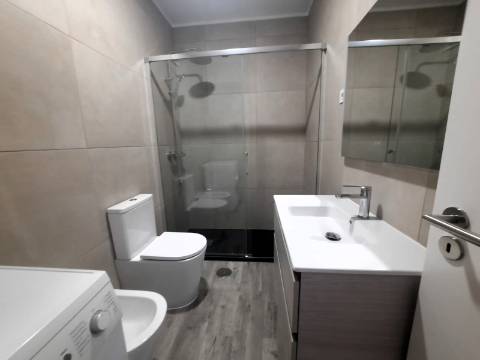 Arrenda-se Apartamento T3 mobilado junto à Solum, Coimbra