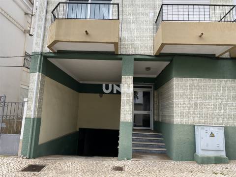 ARRENDA-SE Apartamento T1 em Celas