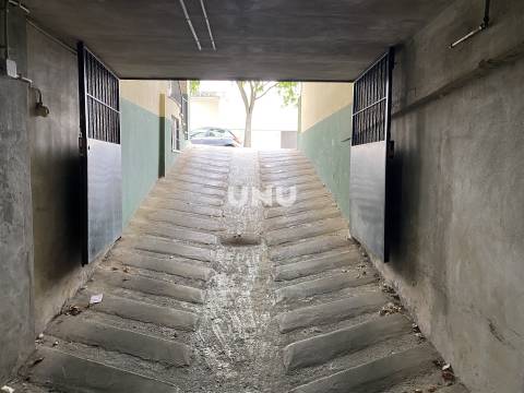 ARRENDA-SE Apartamento T1 em Celas