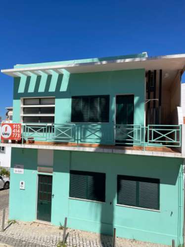 Encantadora Moradia Típica Portuguesa de 4 Quartos com Vista Panorâmica para o Centro Histórico de Lagos