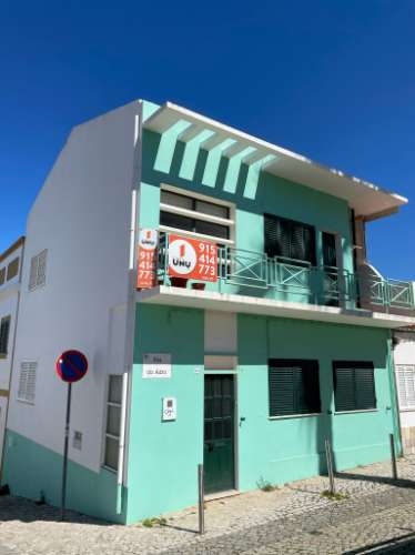 Encantadora Moradia Típica Portuguesa de 4 Quartos com Vista Panorâmica para o Centro Histórico de Lagos
