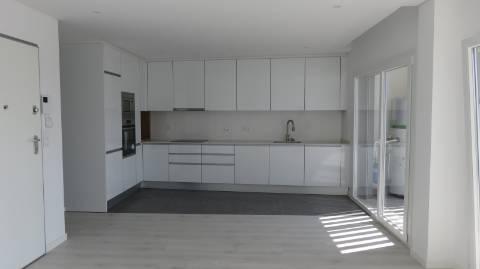 T2 com Terraço em Santa Marta Corroios