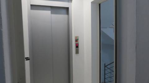 Apartamento T3 com garagem em Santa Marta do Pinhal