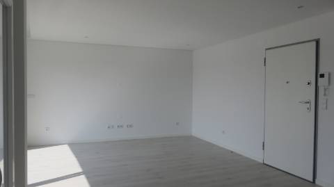 T3 com terraço em Santa Marta Corroios