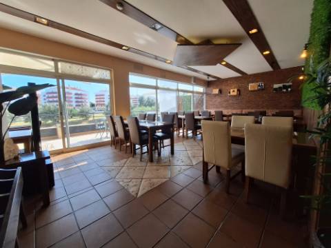 Trespasse de Restaurante em Paio Pires