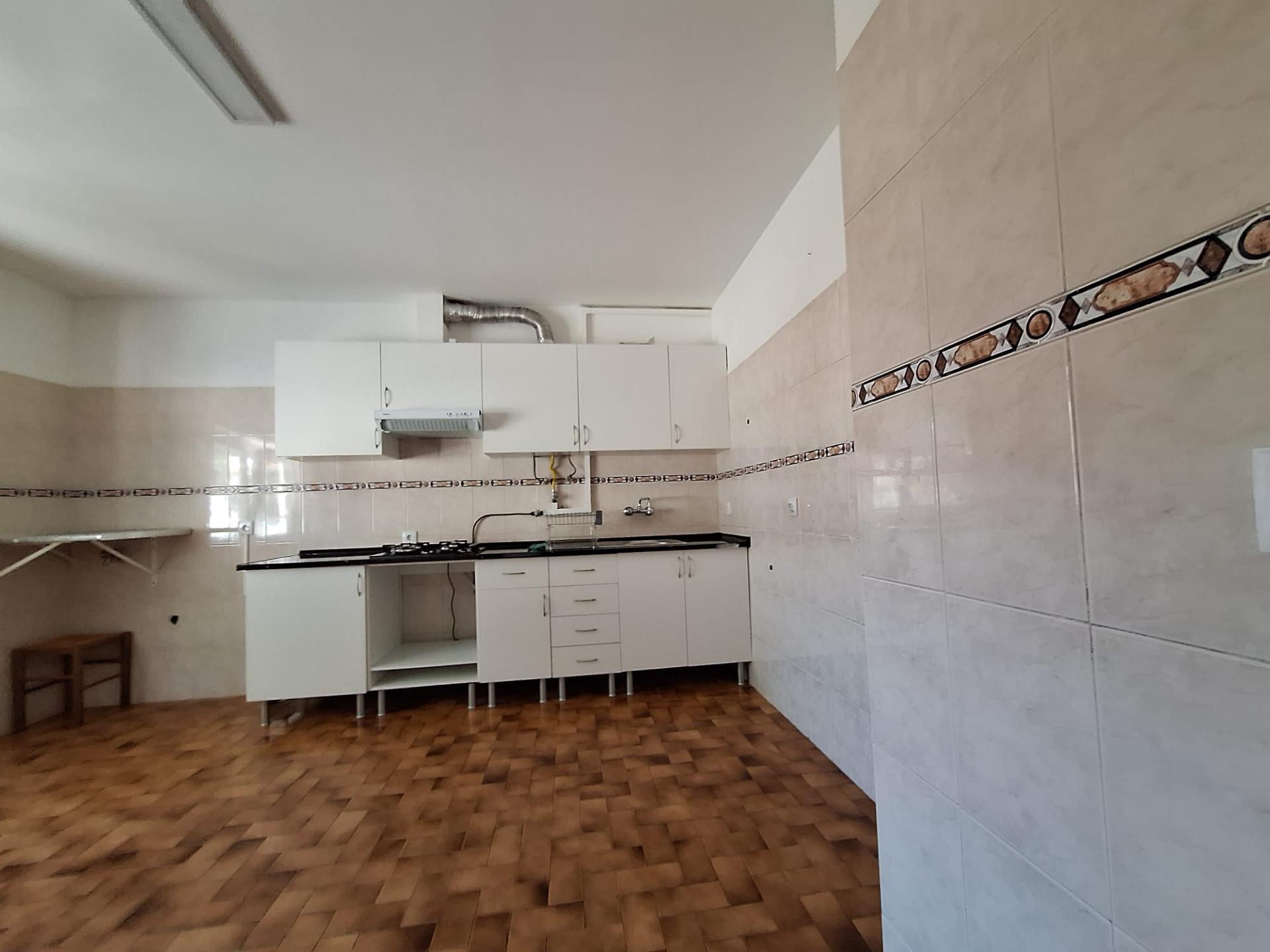 Apartamento T1, Torre da Marinha