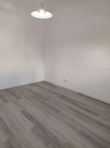 Apartamento T4 Laranjeiro