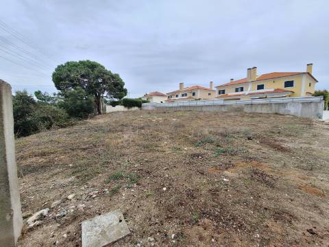 Terreno Urbano para Moradia Isolada