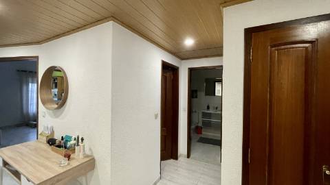 Apartamento T3 na Quinta de Cima