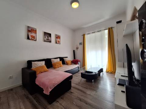 T3 Remodelado em Paio Pires