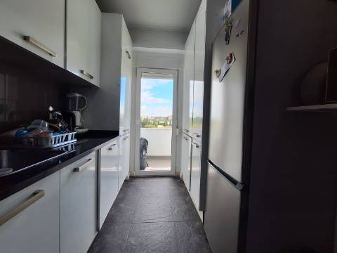 T3 Remodelado em Paio Pires