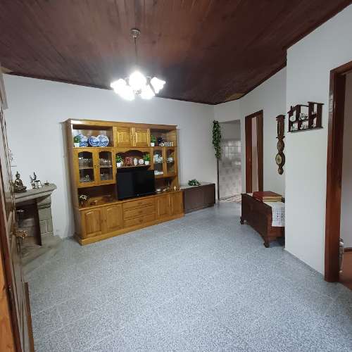 Moradia Independente com dois pisos