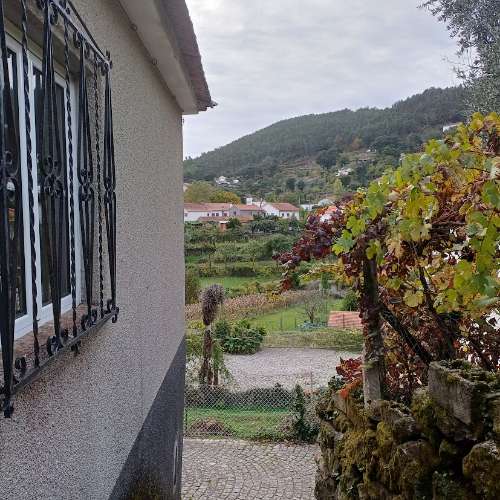 Moradia Independente com dois pisos