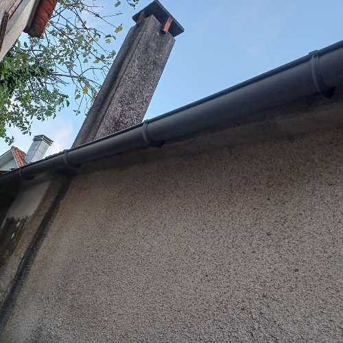 Moradia Independente com dois pisos