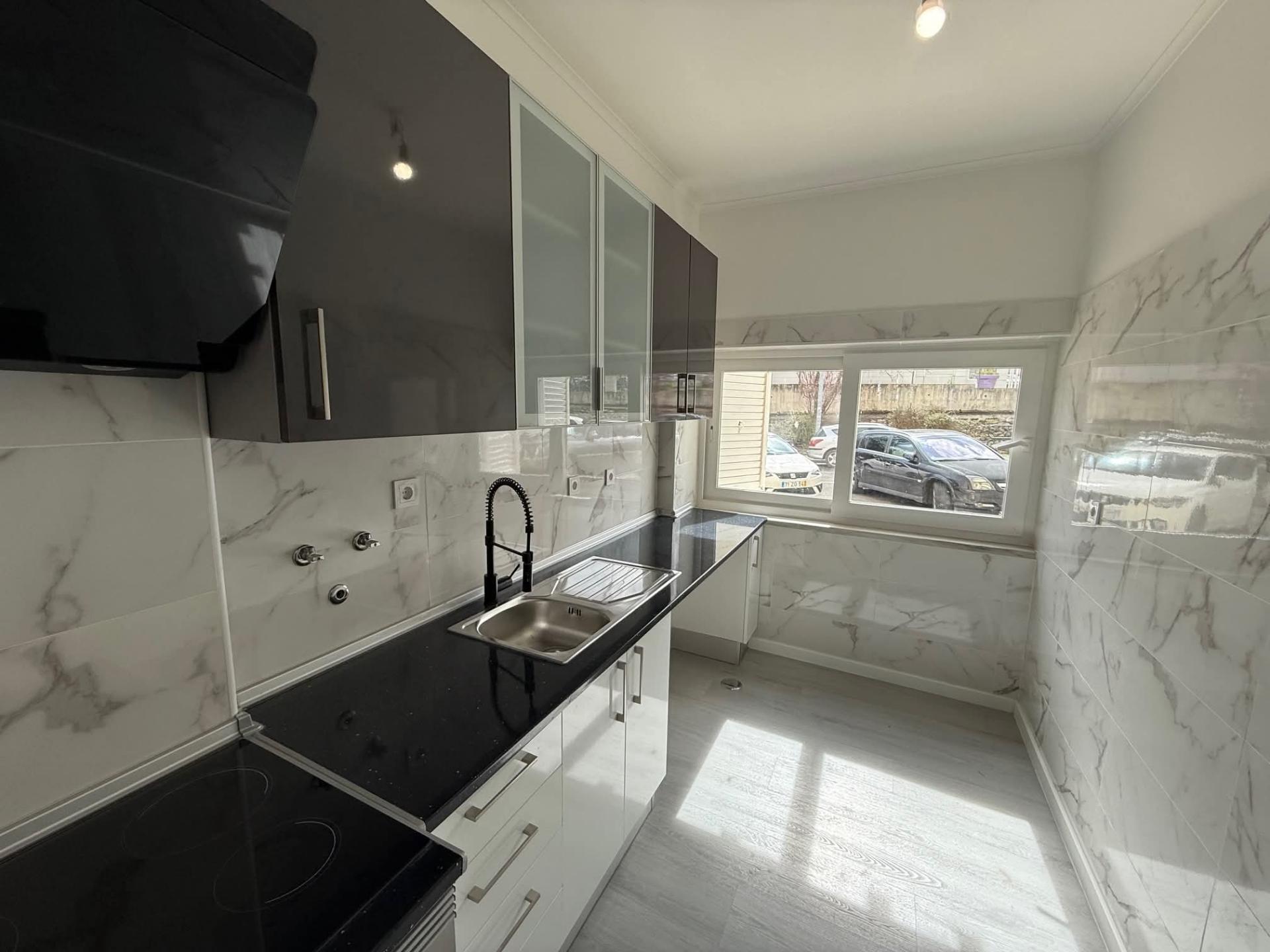 Apartamento T3, Laranjeiro!!!