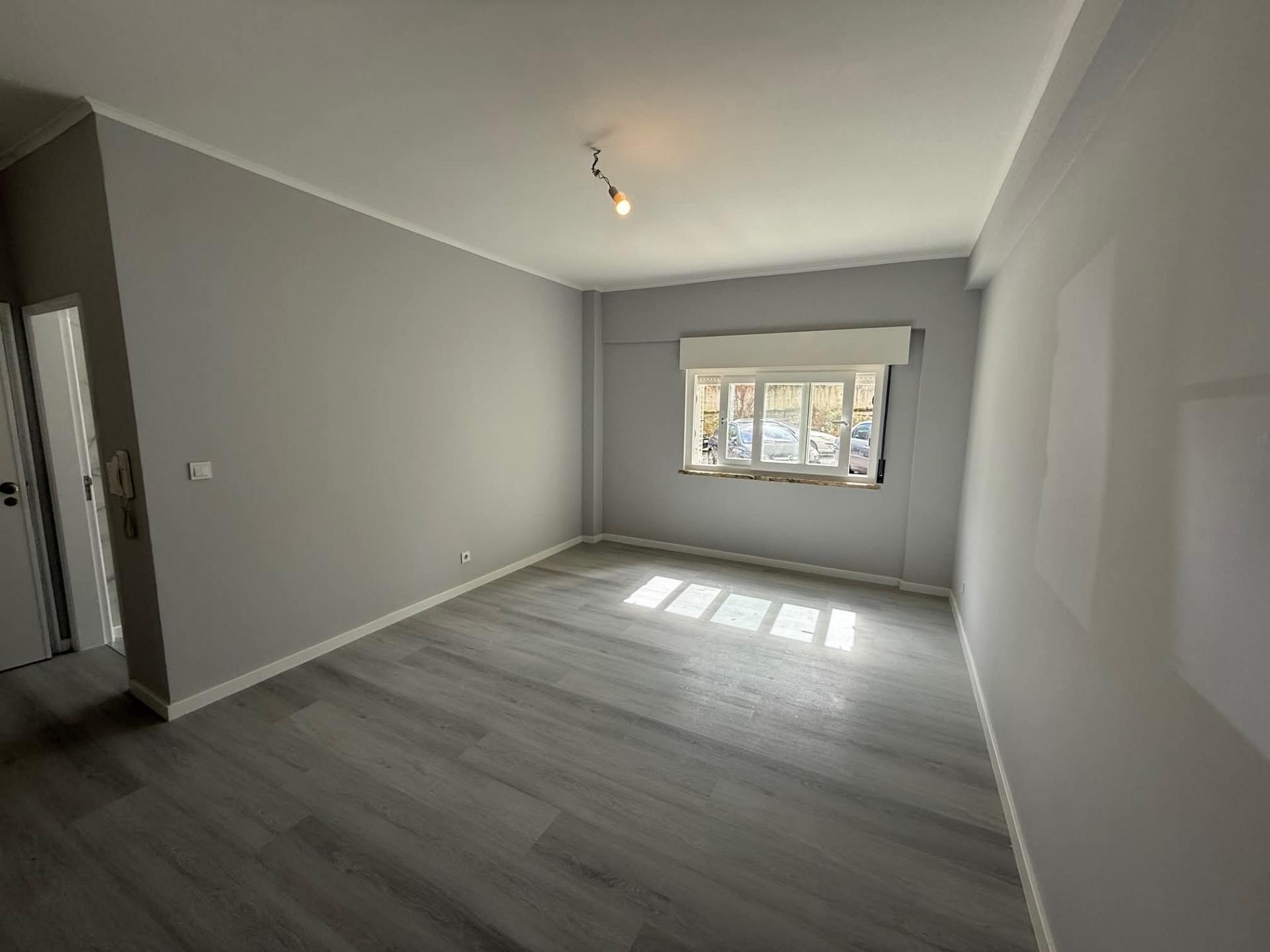 Apartamento T3, Laranjeiro!!!