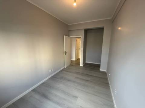 Apartamento T3, Laranjeiro!!!