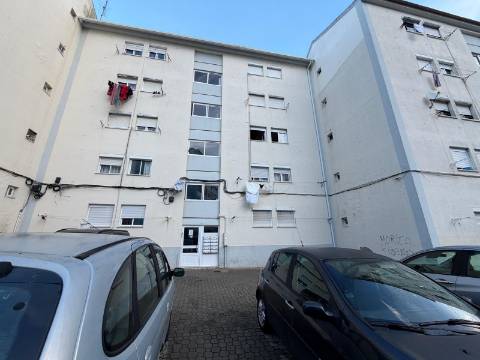 Apartamento T3, Laranjeiro!!!