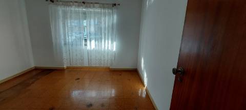 Apartamento T2+1 Casal do Marco