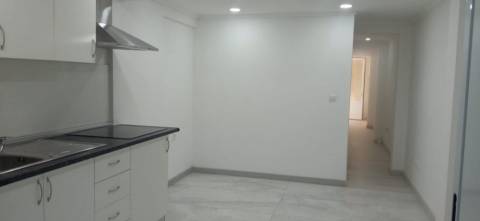 Loja transformada em habitação Vale de Milhaços