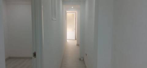 Loja transformada em habitação Vale de Milhaços