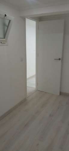 Loja transformada em habitação Vale de Milhaços