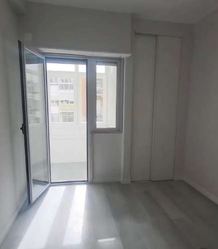 Apartamento T2 remodelado Oeiras