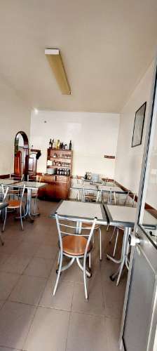 Café/Restaurante com História em Cavadas